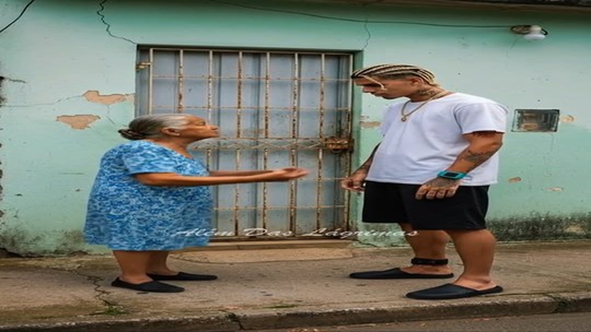 N0210063_O plano dele era ir comprar cigarro mas a mãe acabou com a brincadei_part2 | Đọc Báo Online16